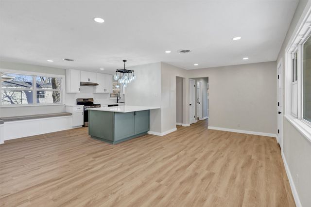 1501 Tyler Street, Arlington, TX 76012