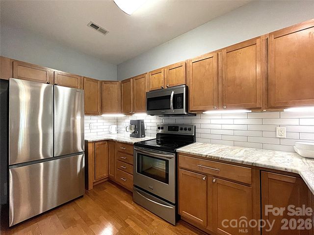 475 S Church Street H, Hendersonville, NC 28792