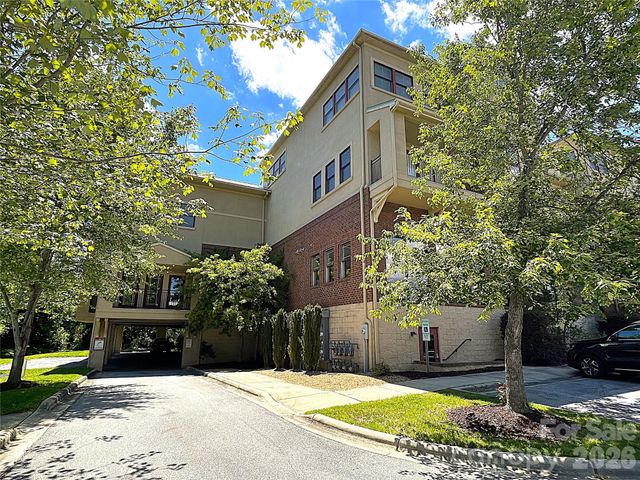 475 S Church Street H, Hendersonville, NC 28792
