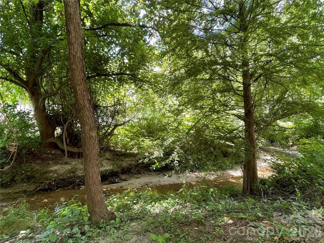 475 S Church Street H, Hendersonville, NC 28792