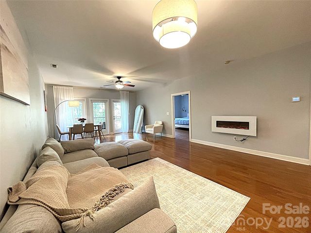 475 S Church Street H, Hendersonville, NC 28792