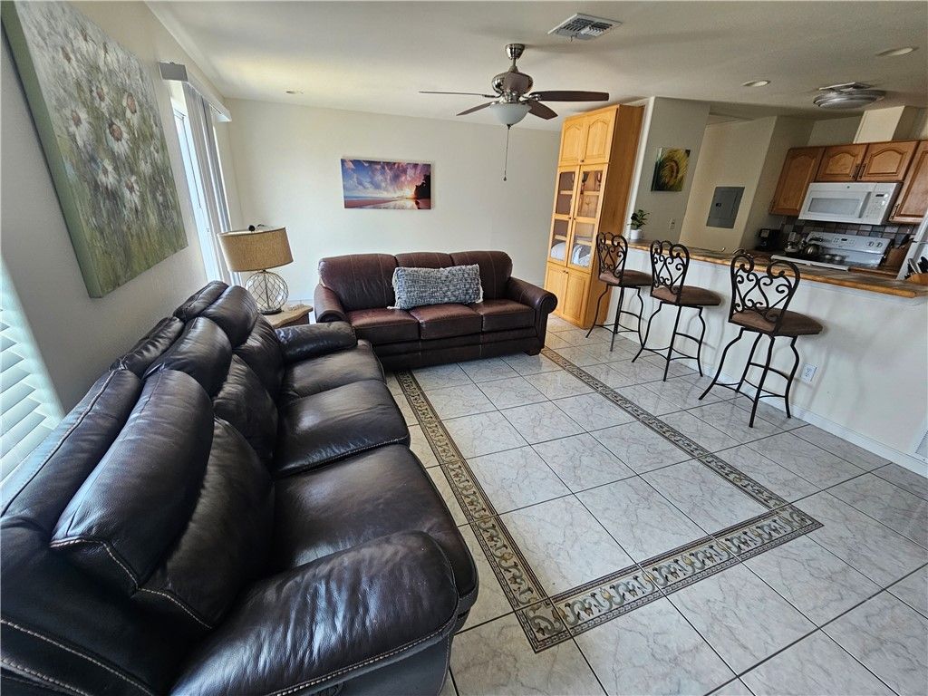 15010 Leeward Dr 9301, Corpus Christi, TX 78418 — photo 5
