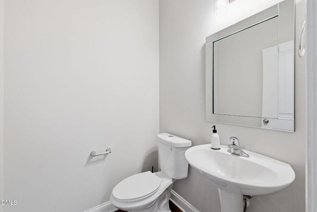 825 Fulworth Avenue, Wake Forest, NC 27587