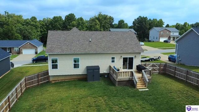 110 Brookhaven Drive, Vine Grove, KY 42701