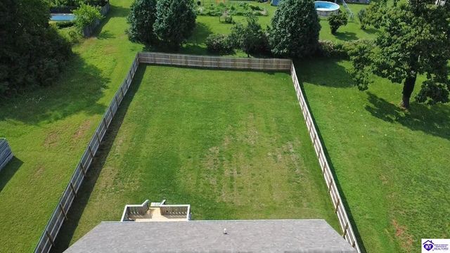 110 Brookhaven Drive, Vine Grove, KY 42701