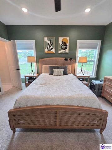 110 Brookhaven Drive, Vine Grove, KY 42701