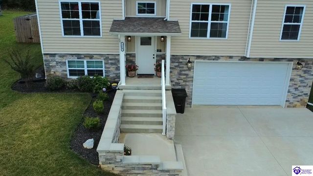 110 Brookhaven Drive, Vine Grove, KY 42701