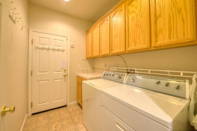 1407 Dylan Creek Dr, Patterson, CA 95363