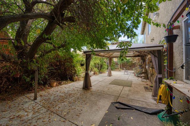 1407 Dylan Creek Dr, Patterson, CA 95363