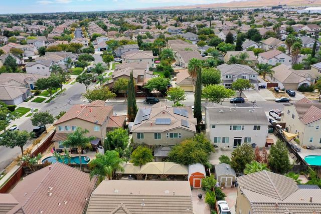 1407 Dylan Creek Dr, Patterson, CA 95363