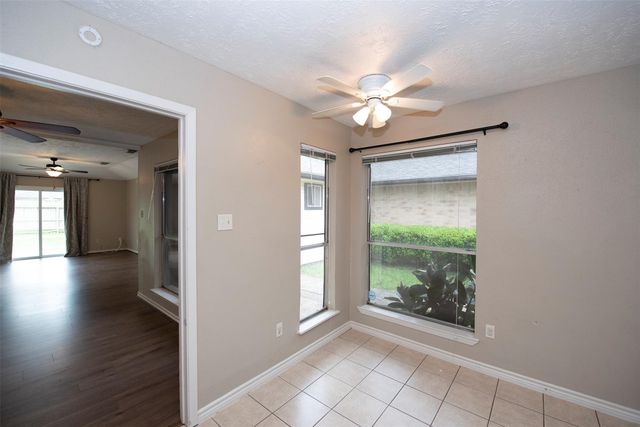 2513 Harpers Ferry Drive, League City, TX 77573