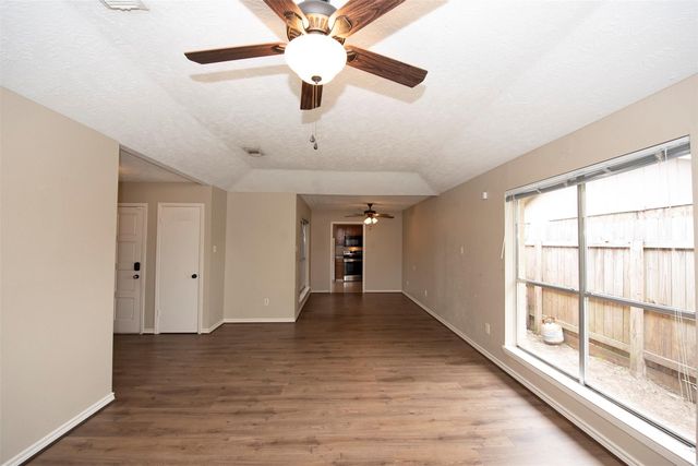 2513 Harpers Ferry Drive, League City, TX 77573