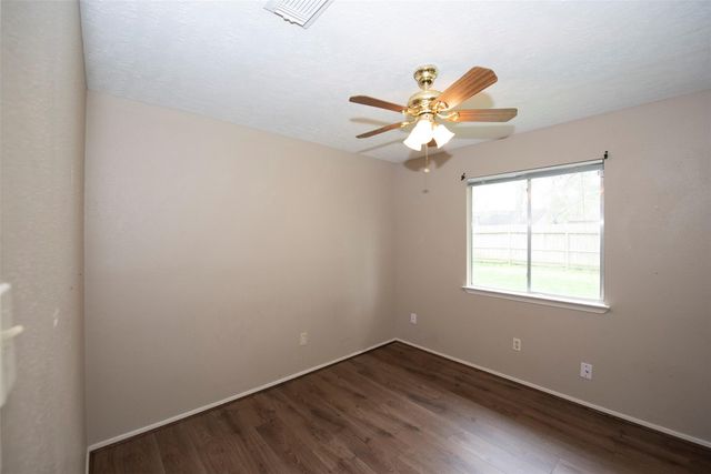 2513 Harpers Ferry Drive, League City, TX 77573