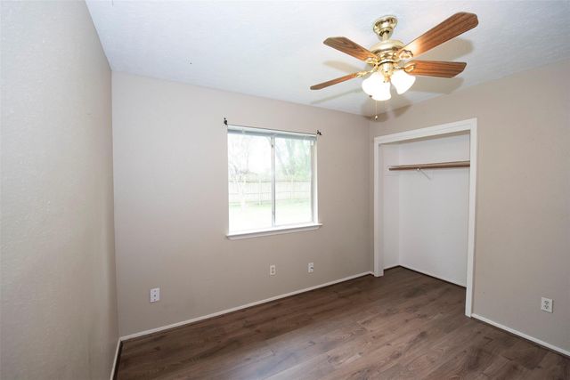 2513 Harpers Ferry Drive, League City, TX 77573