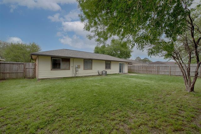 2513 Harpers Ferry Drive, League City, TX 77573