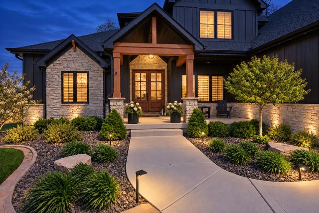 9609 Tall Grass Trail, St. John, IN 46373