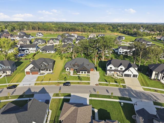 9609 Tall Grass Trail, St. John, IN 46373