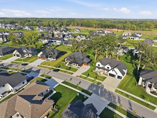 9609 Tall Grass Trail, St. John, IN 46373