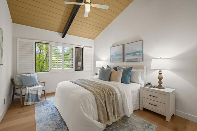 184 Sand Hill Circle, Menlo Park, CA 94025