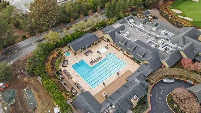 184 Sand Hill Circle, Menlo Park, CA 94025