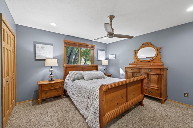 10243 Englewood Drive, Eden Prairie, MN 55347