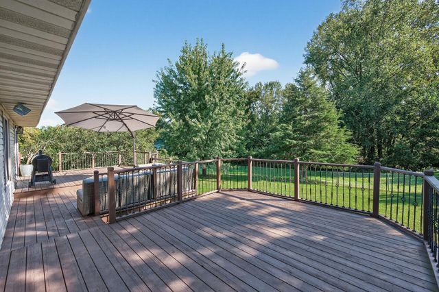 10243 Englewood Drive, Eden Prairie, MN 55347