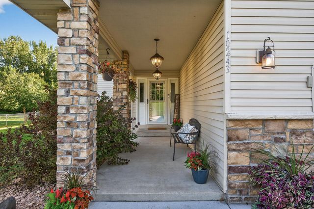 10243 Englewood Drive, Eden Prairie, MN 55347
