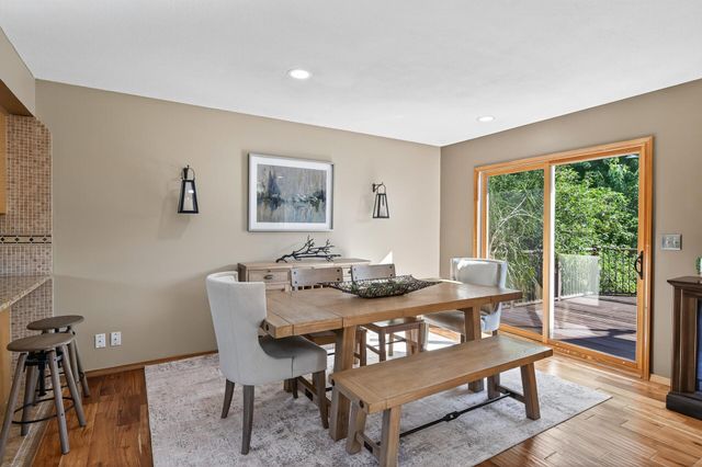 10243 Englewood Drive, Eden Prairie, MN 55347