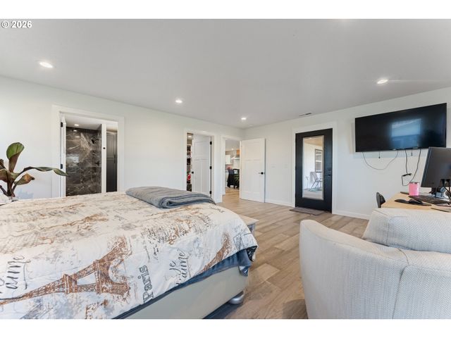 27665 Se WALLY Rd, Boring, OR 97009