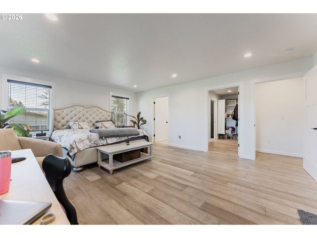 27665 Se WALLY Rd, Boring, OR 97009