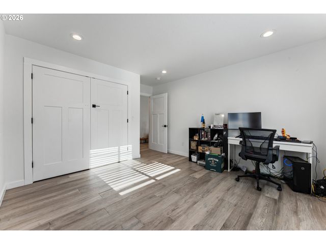 27665 Se WALLY Rd, Boring, OR 97009