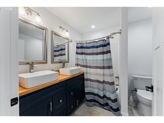 27665 Se WALLY Rd, Boring, OR 97009