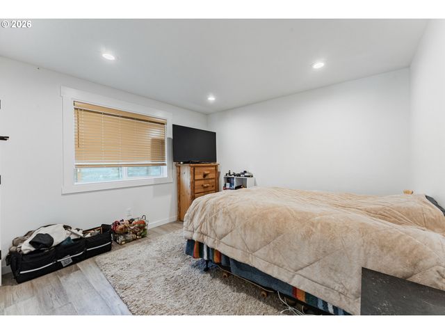 27665 Se WALLY Rd, Boring, OR 97009