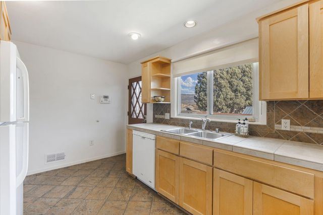 1416 Quincy Street NE, Albuquerque, NM 87110