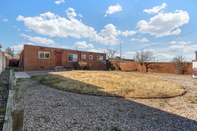 1416 Quincy Street NE, Albuquerque, NM 87110