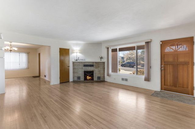 1416 Quincy Street NE, Albuquerque, NM 87110