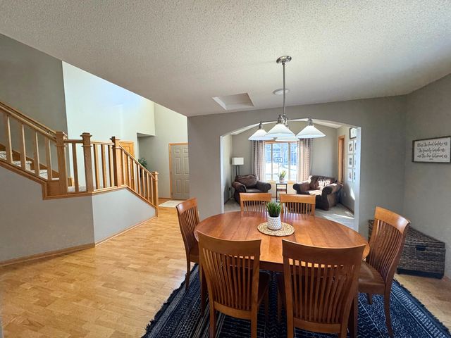 143 Frontier Court, Sauk Rapids, MN 56379