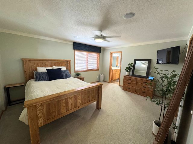 143 Frontier Court, Sauk Rapids, MN 56379