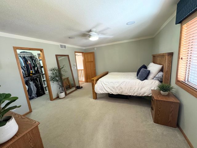 143 Frontier Court, Sauk Rapids, MN 56379