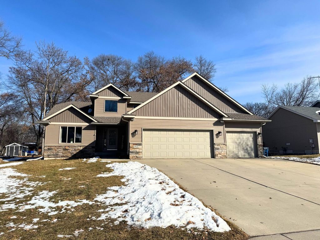 143 Frontier Court, Sauk Rapids, MN 56379