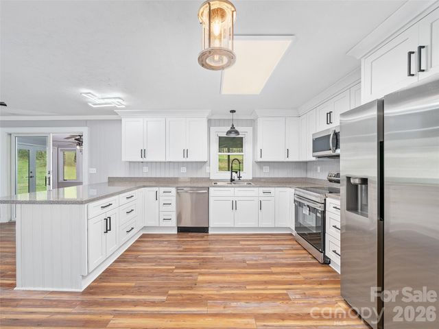 58 Possum Trot Road, Bakersville, NC 28705