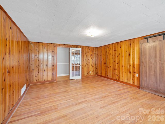 58 Possum Trot Road, Bakersville, NC 28705