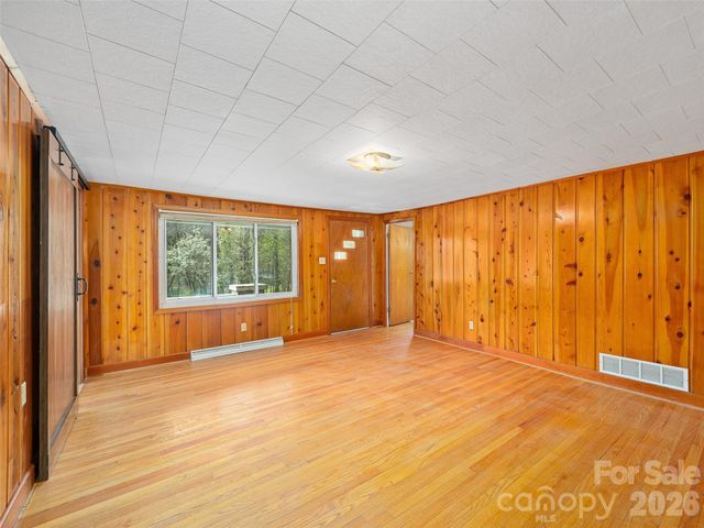 58 Possum Trot Road, Bakersville, NC 28705