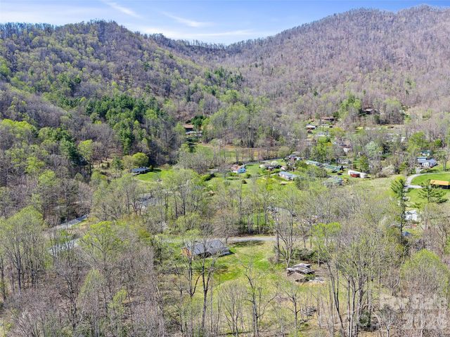 58 Possum Trot Road, Bakersville, NC 28705