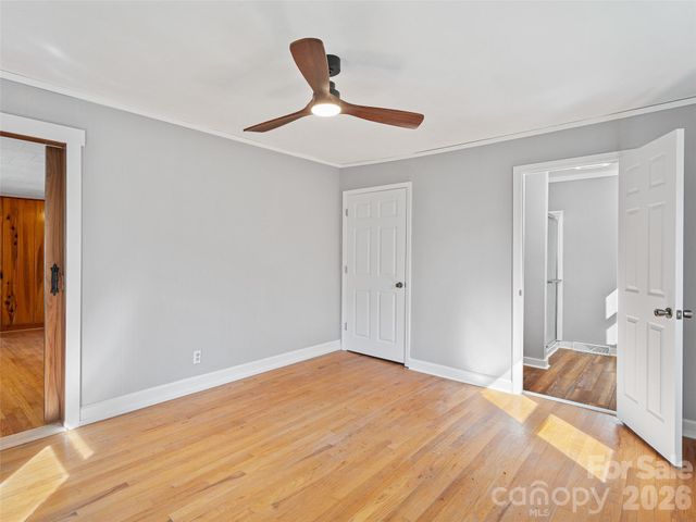 58 Possum Trot Road, Bakersville, NC 28705