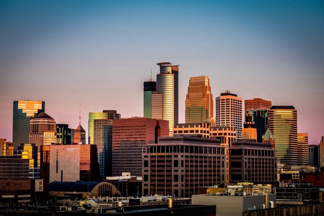 1240 S 2nd Street 110, Minneapolis, MN 55415