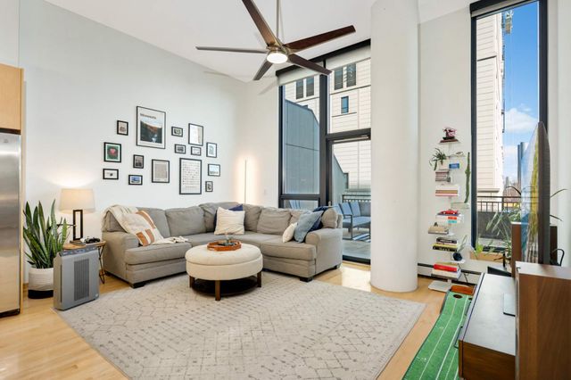 1240 S 2nd Street 110, Minneapolis, MN 55415