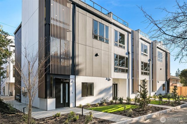 411 99th Avenue NE, Bellevue, WA 98004