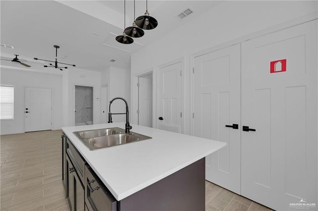 5613 Notre Dame Avenue 3, Mcallen, TX 78504