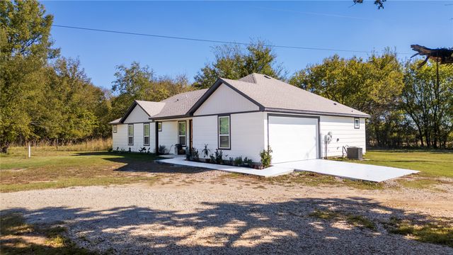 811 Vz County Road 3810, Wills Point, TX 75169